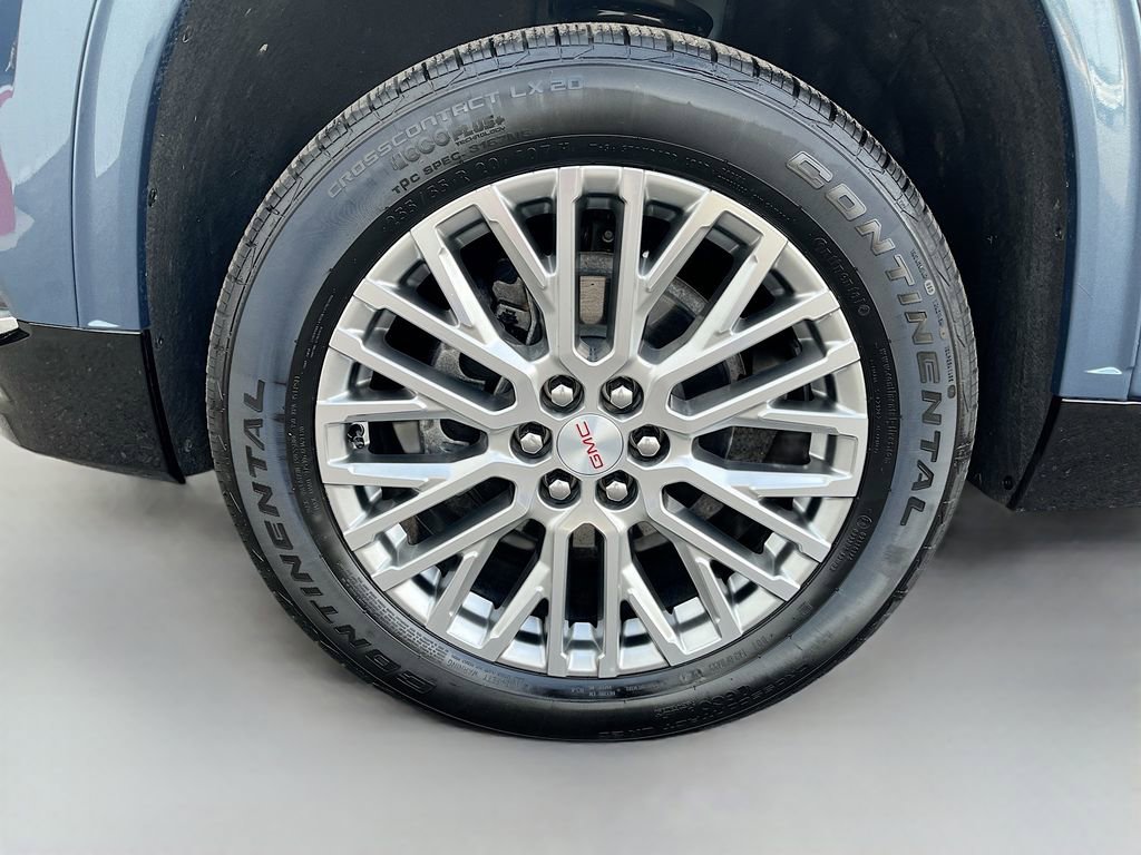 Used 2024 GMC Acadia Denali image 35