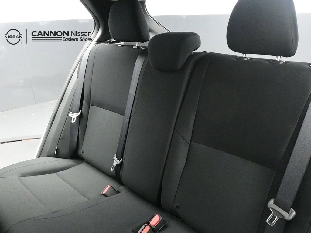 New 2025 Nissan Kicks Play S FWD image 19