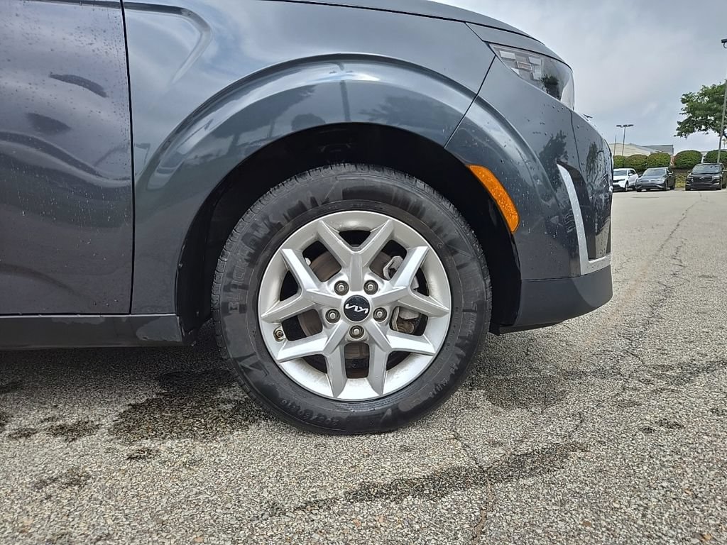Certified 2024 Kia Soul LX w/ Option Group 015 FWD image 10