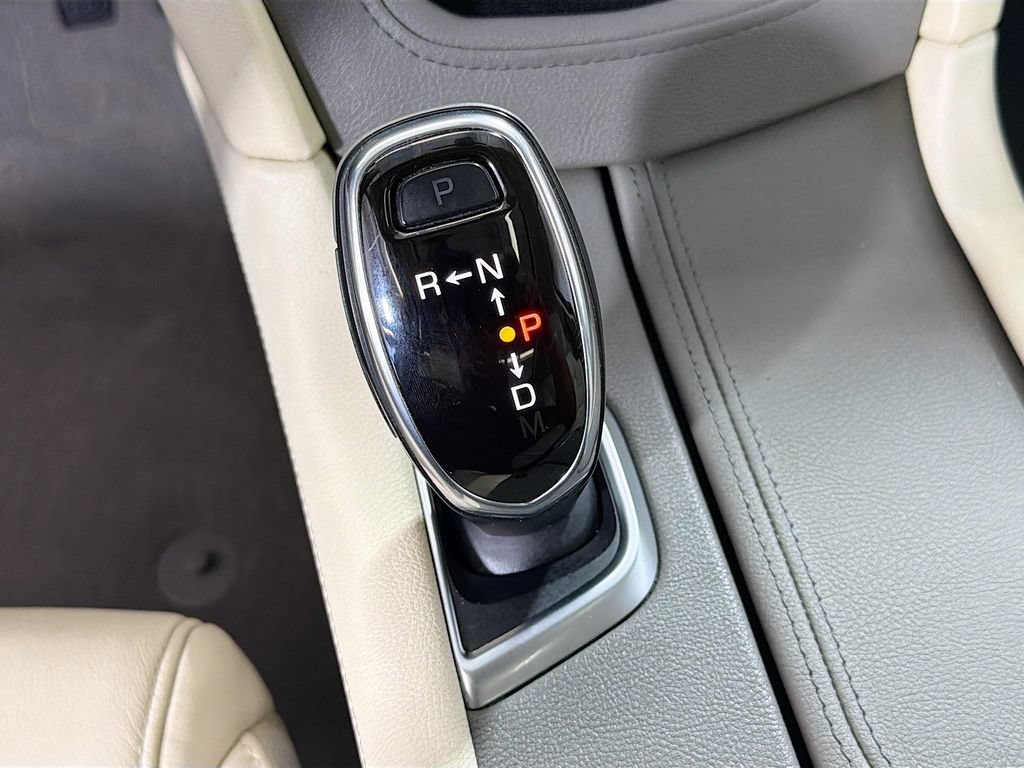 Used 2018 Cadillac XT5 Luxury AWD/4WD image 17