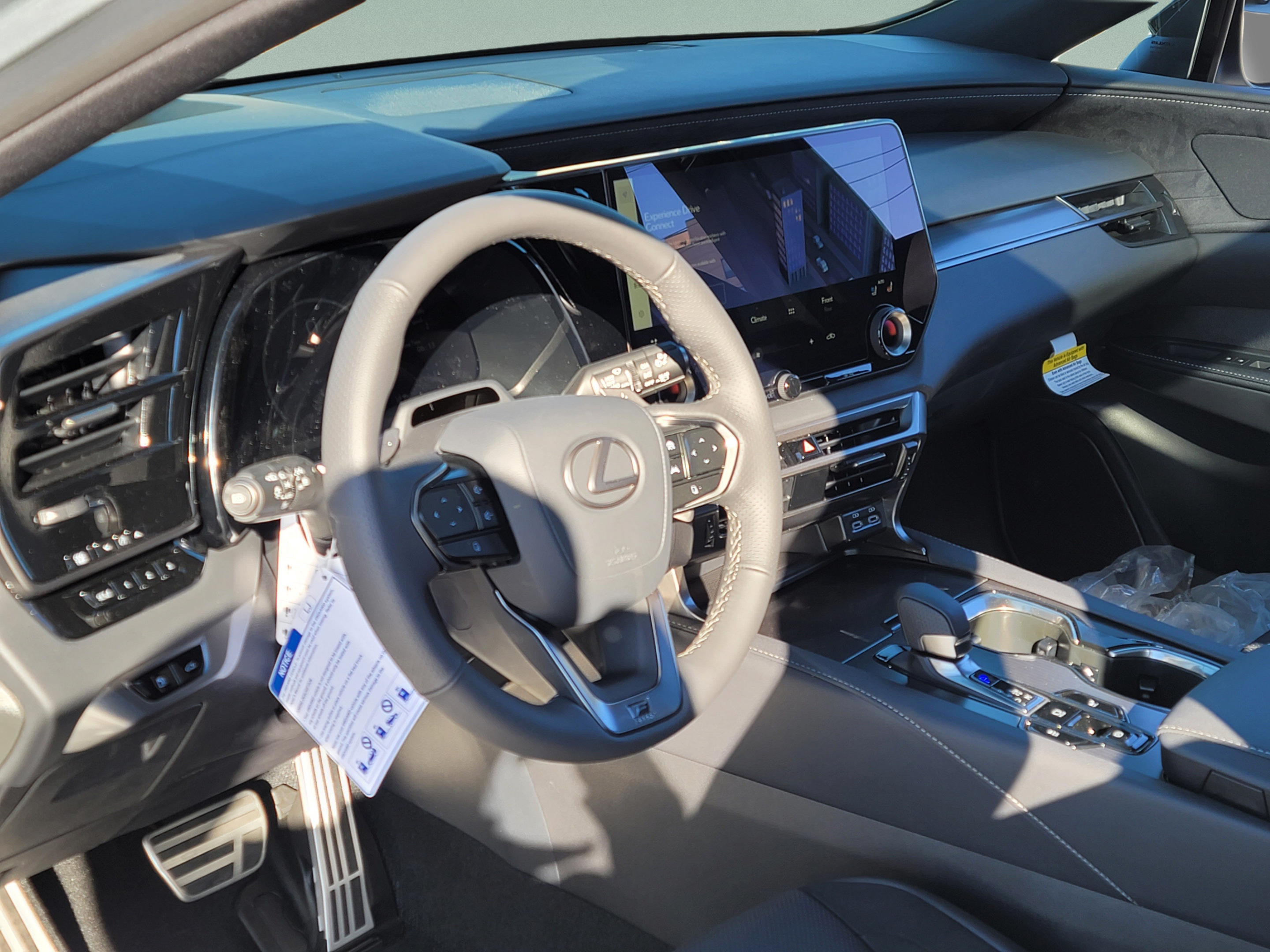 New 2026 Lexus RX 500h F Sport w/ Appearance Package AWD/4WD image 9