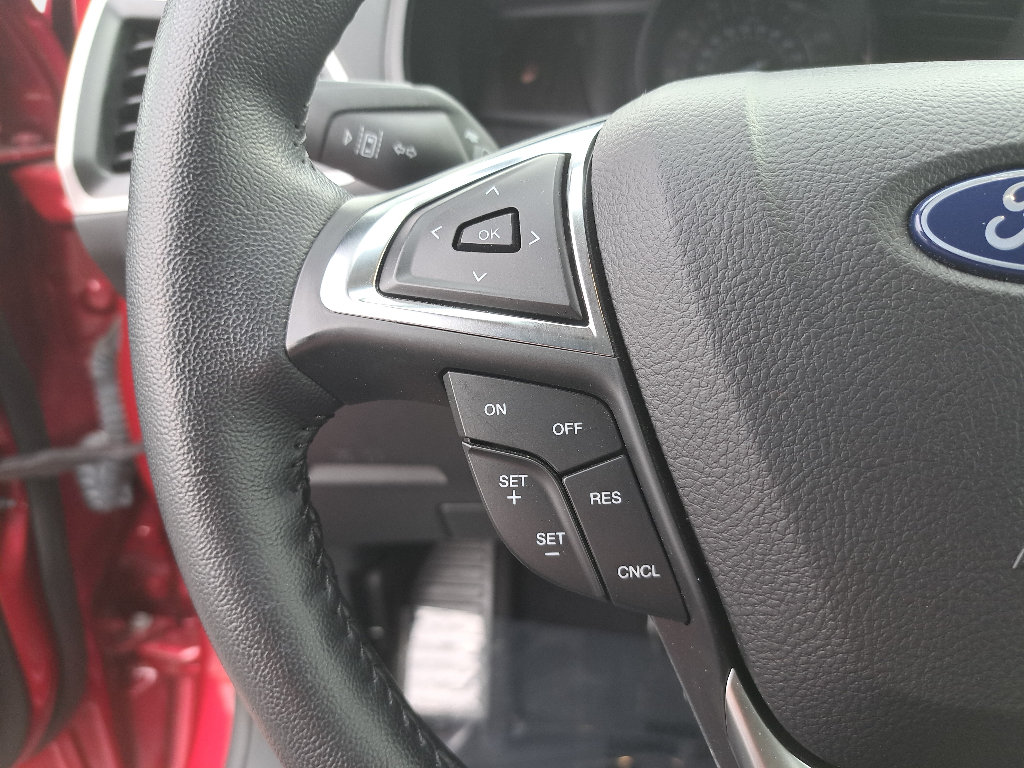 Used 2023 Ford Edge SEL AWD/4WD image 17