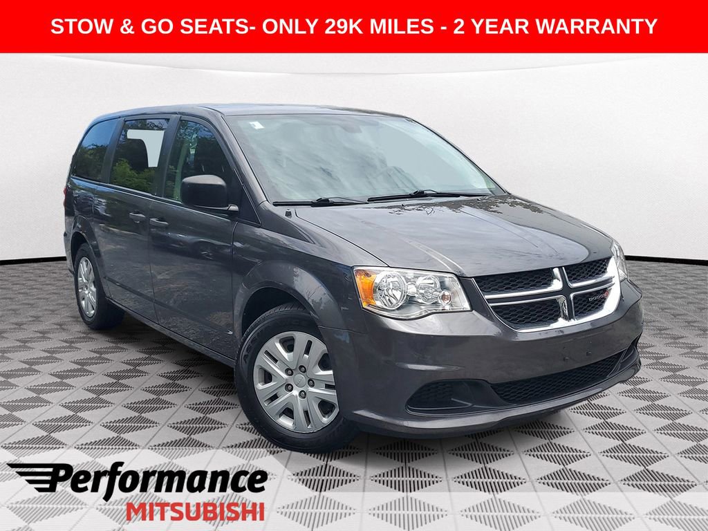 Used 2019 Dodge Grand Caravan SE FWD image 1
