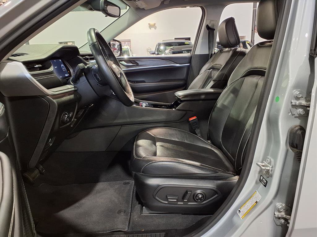 Certified 2021 Jeep Grand Cherokee L Limited image 15