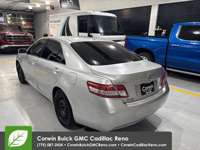 Used 2011 Toyota Camry LE FWD image 6