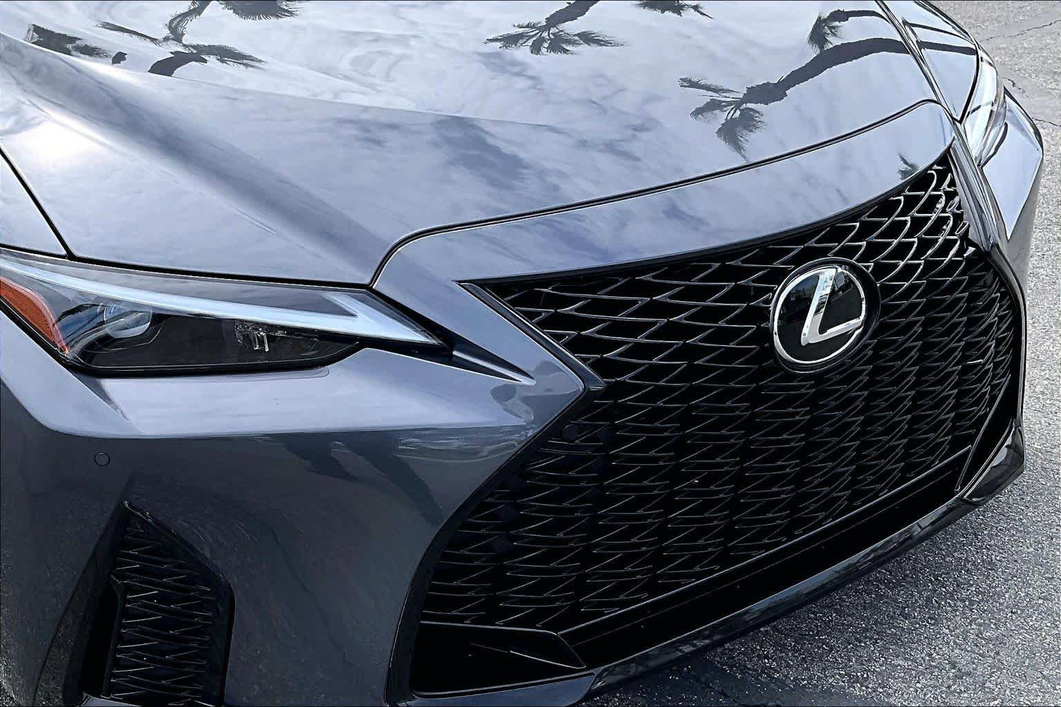 Used 2023 Lexus IS 350 F Sport RWD image 28