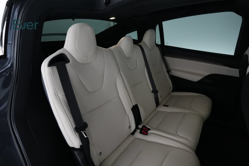 Used 2022 Tesla Model X AWD/4WD image 5