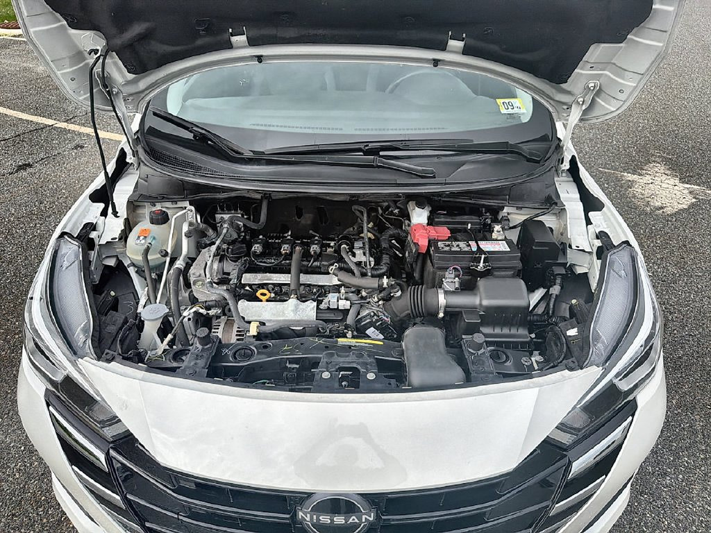 Used 2024 Nissan Versa SV FWD image 31
