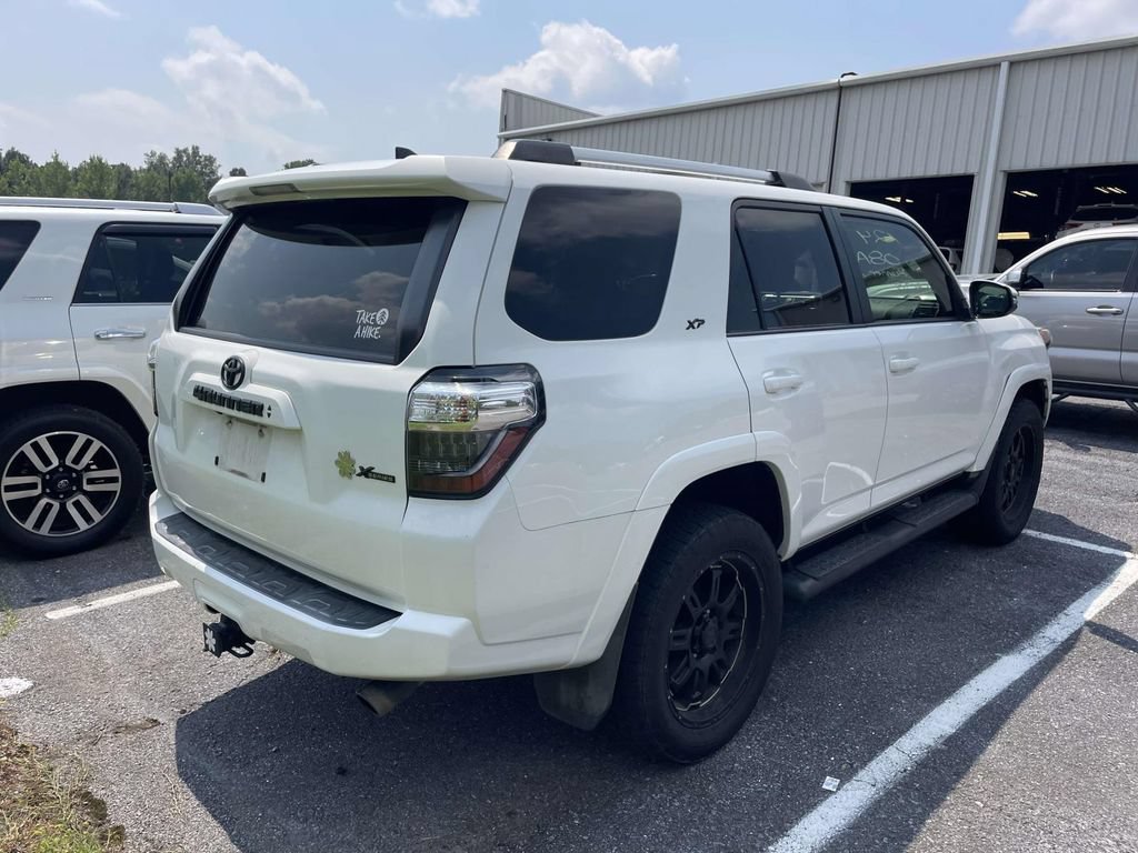 Used 2020 Toyota 4Runner SR5 Premium w/ Moonroof Package AWD/4WD image 2