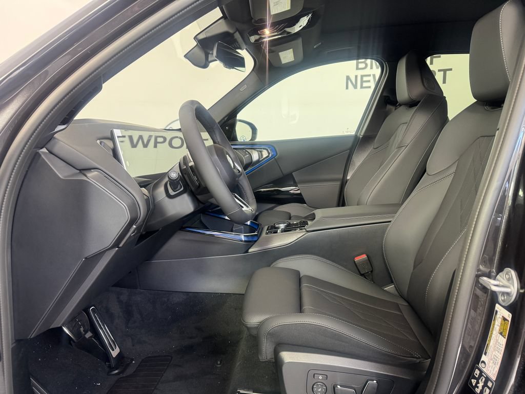 New 2026 BMW X3 xDrive30i w/ Premium Package AWD/4WD image 2