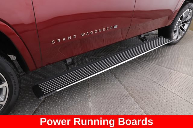 Used 2025 Jeep Grand Wagoneer L Series III w/ Rear Seat Video Group 1 AWD/4WD image 16
