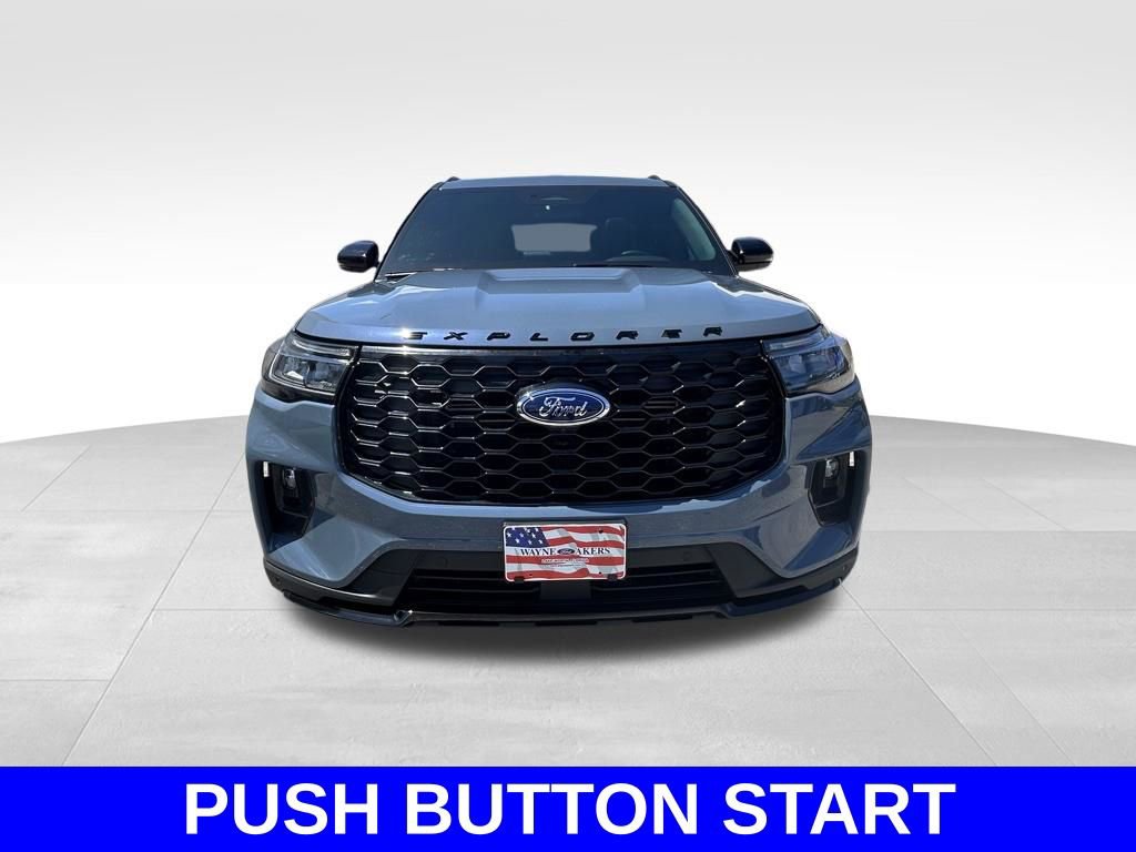 Used 2025 Ford Explorer ST-Line w/ Premium Package image 10