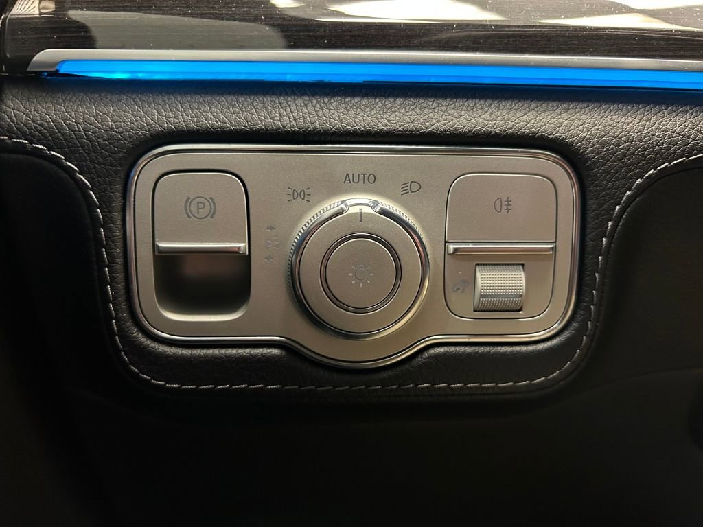 Used 2021 Mercedes-Benz GLE 350 4MATIC image 20