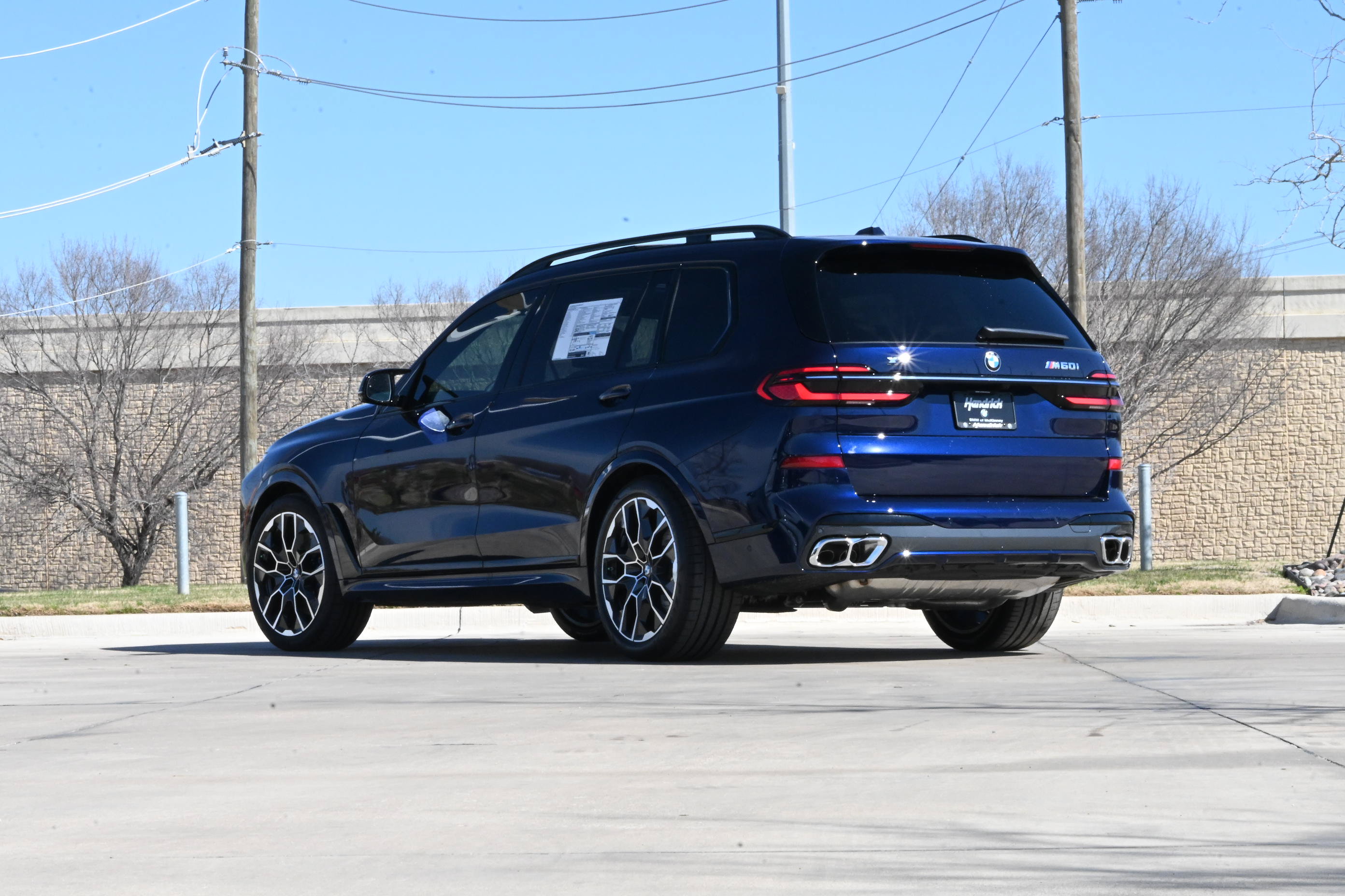 Used 2026 BMW X7 M60i AWD/4WD image 2