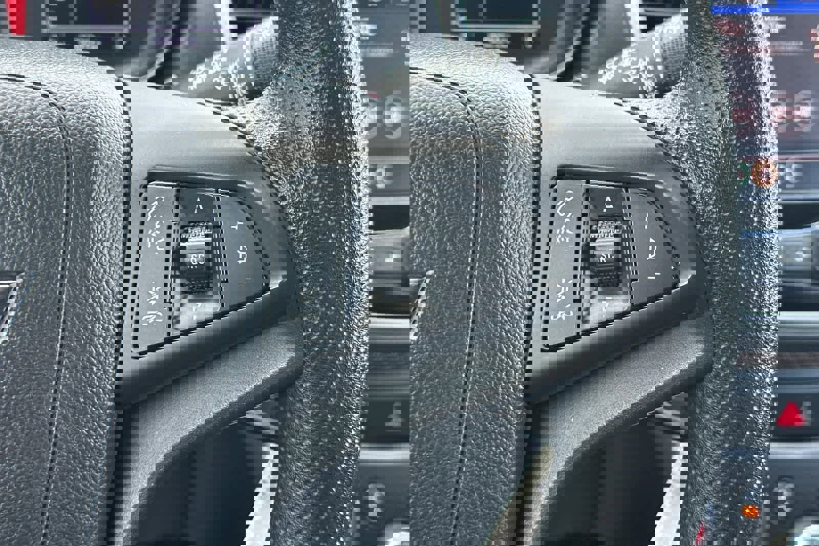 Used 2021 Chevrolet Trax LT image 25