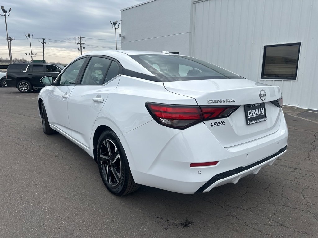 Used 2024 Nissan Sentra SV image 10