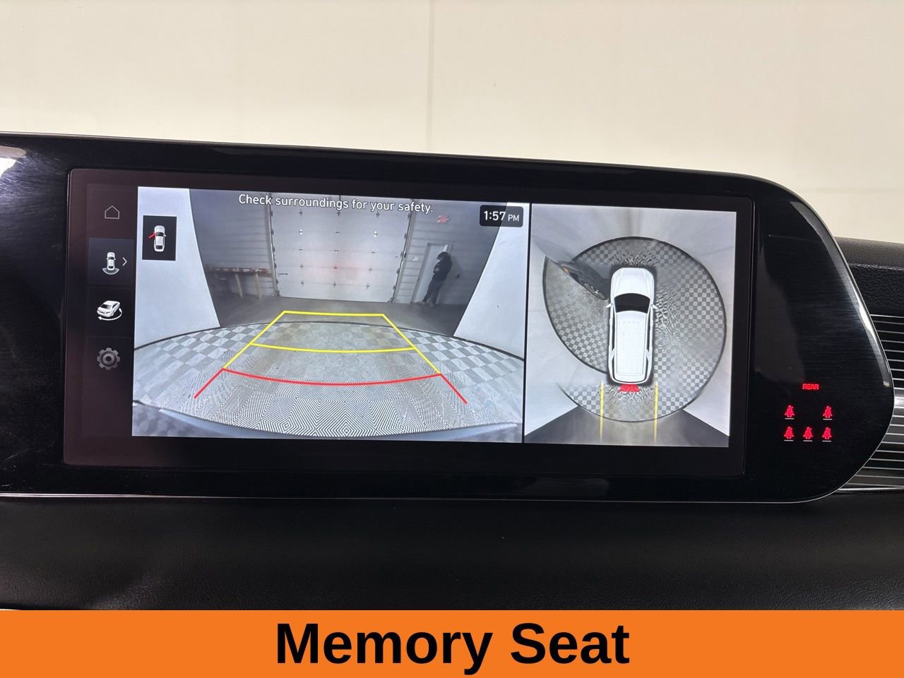 Used 2023 Hyundai Palisade Calligraphy image 18