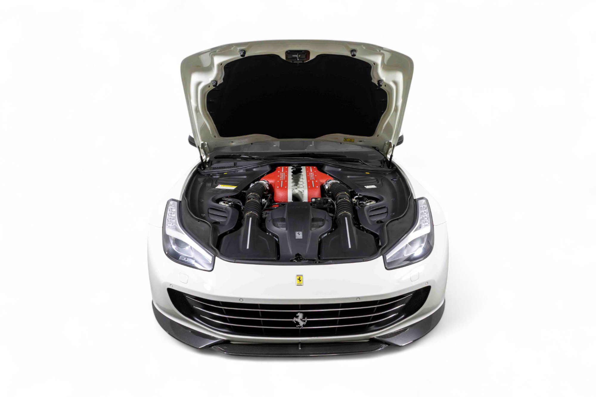 Used 2018 Ferrari GTC4Lusso image 5