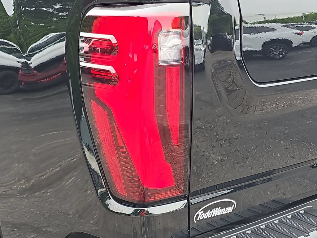 Certified 2024 GMC Sierra 3500 Denali Ultimate AWD/4WD image 36