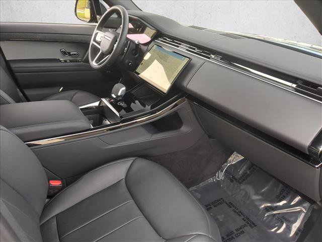 Used 2025 Land Rover Range Rover Sport SE AWD/4WD image 28