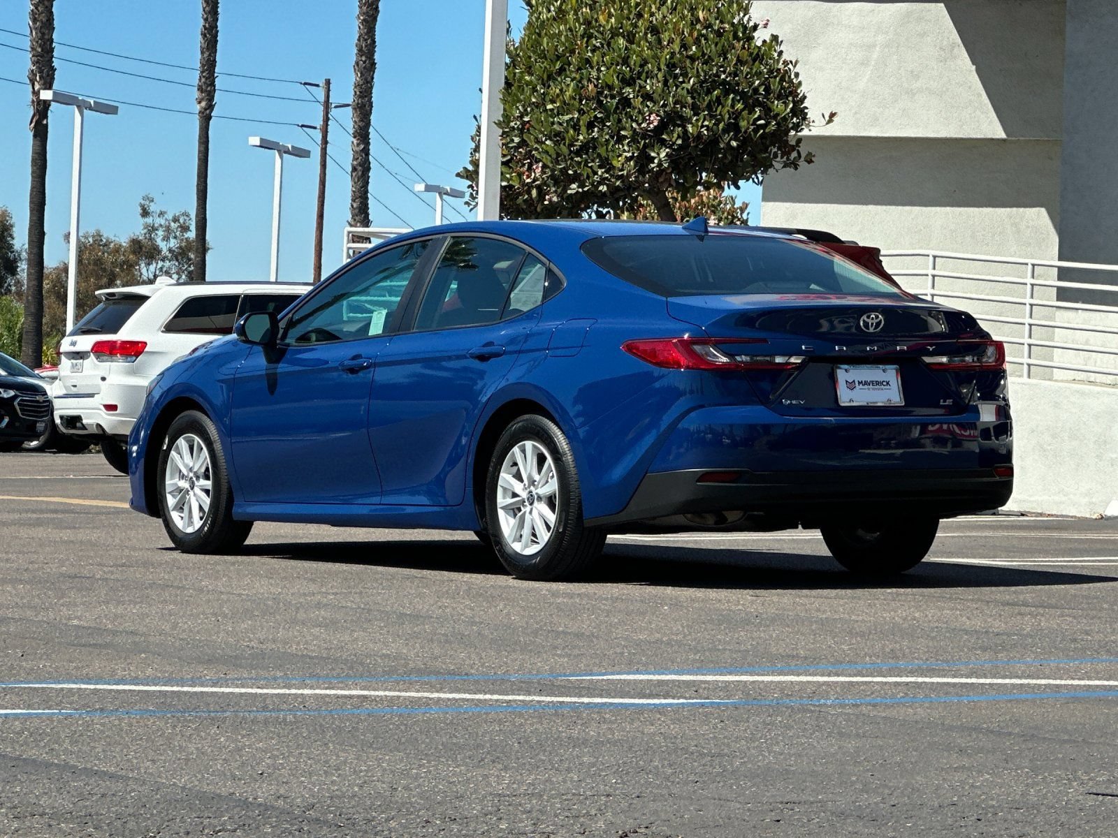 Used 2026 Toyota Camry LE FWD image 3
