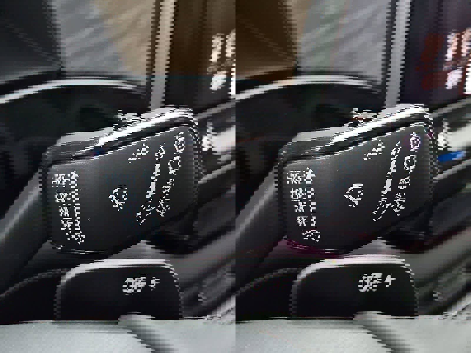 New 2026 Volkswagen Atlas SEL Premium R-Line image 27