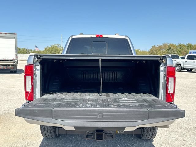 Used 2022 Ford F350 Lariat w/ Black Appearance Package AWD/4WD image 23
