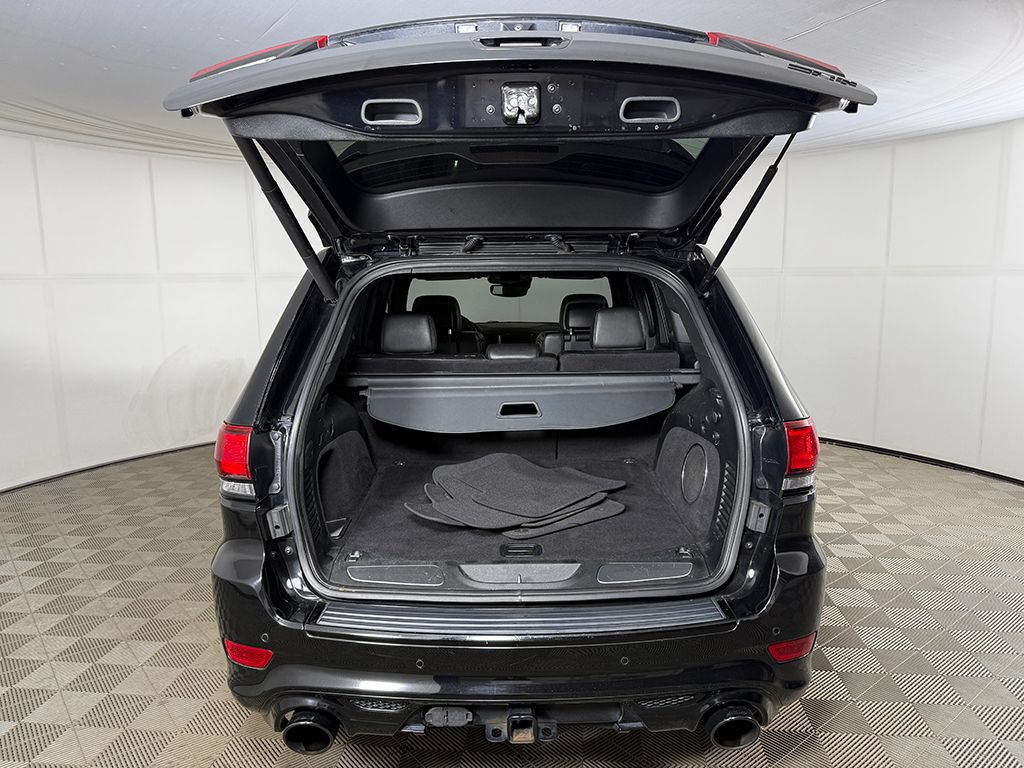 Used 2018 Jeep Grand Cherokee SRT w/ Trailer Tow Group IV AWD/4WD image 19
