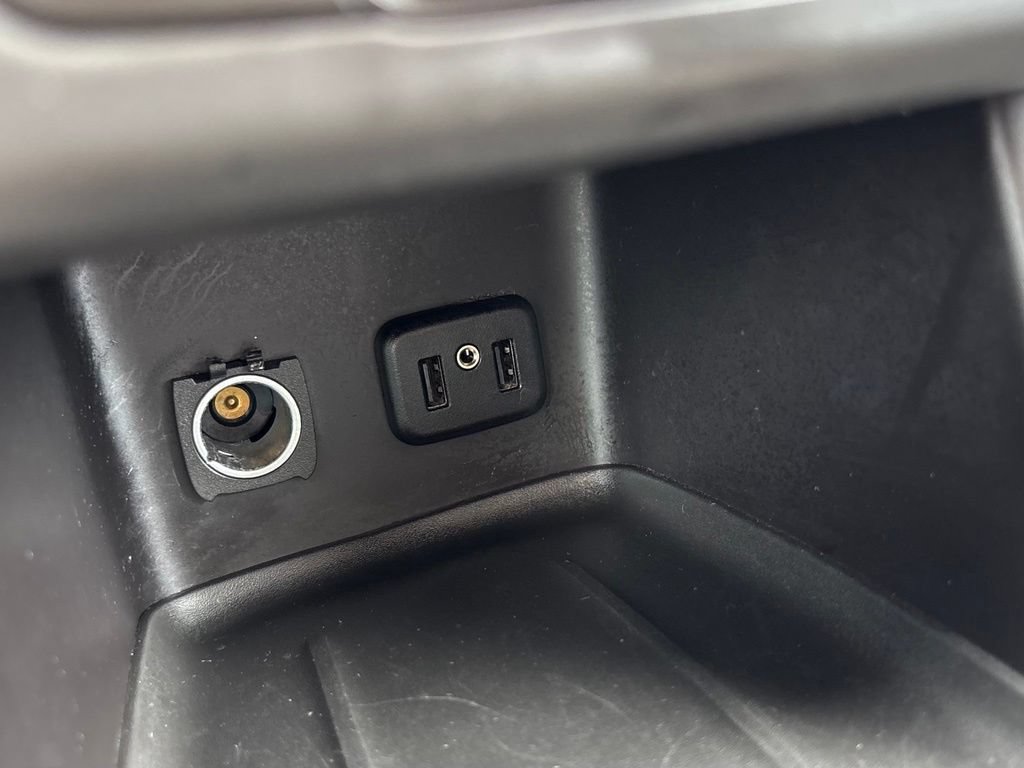 Used 2018 GMC Acadia SLE FWD image 24