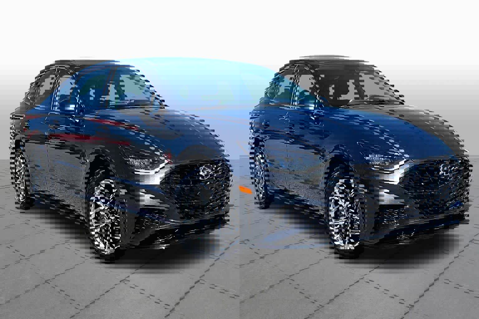 Used 2021 Hyundai Sonata SEL image 3