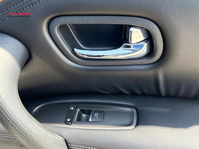 Certified 2022 Nissan Armada SL w/ Captain's Chairs Package RWD image 13