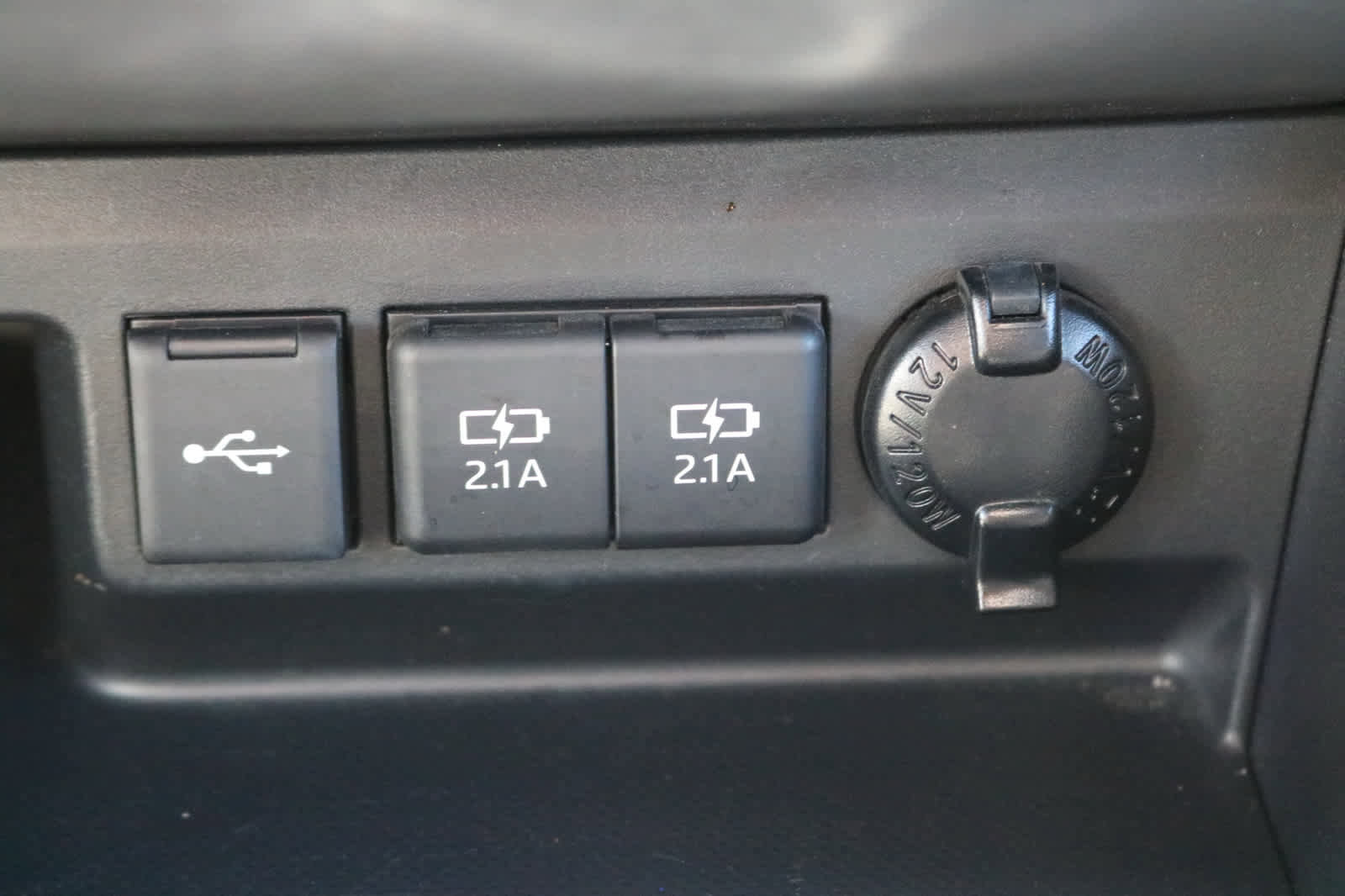 Used 2021 Toyota Highlander XSE AWD/4WD image 21