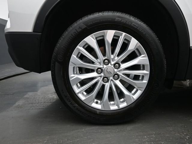 Used 2024 Cadillac XT4 Luxury w/ Cold Weather Package AWD/4WD image 48