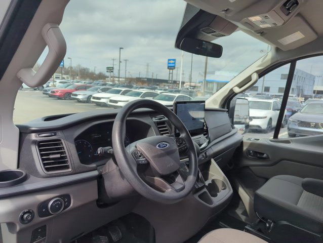 Used 2023 Ford Transit 350 XLT image 8