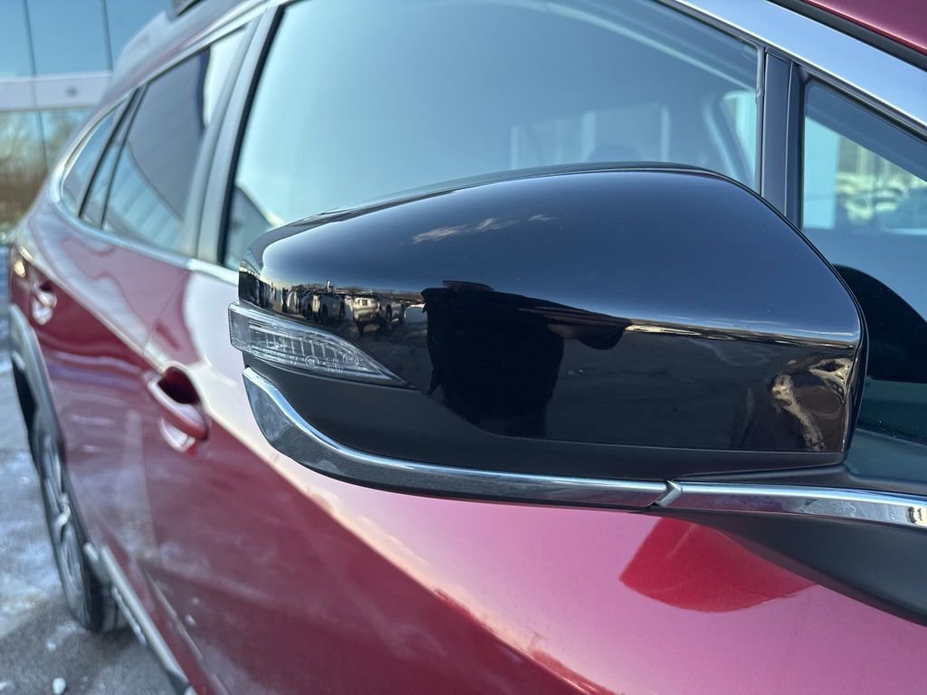 Used 2024 Subaru Outback Premium image 24