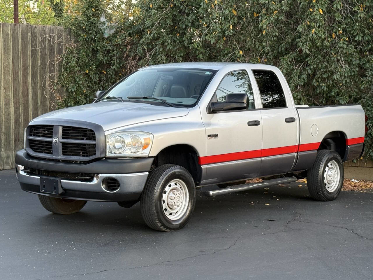 Used 2007 Dodge Ram 2500 Truck ST w/ Trailer Tow Group AWD/4WD image 4