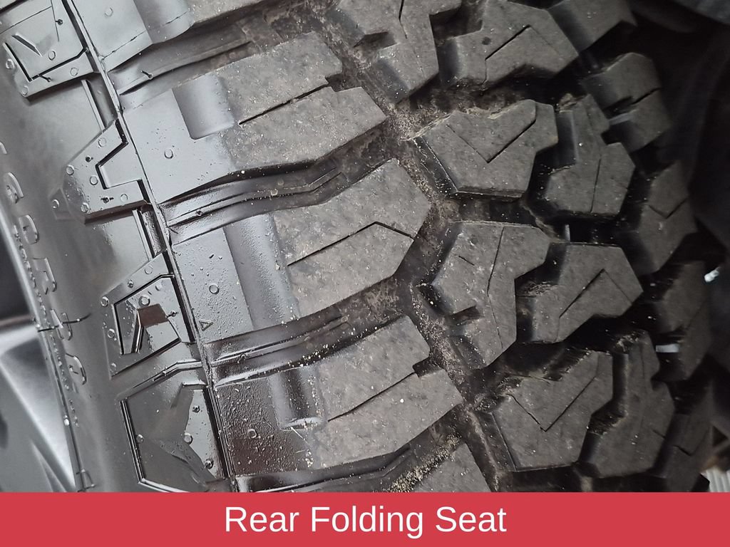 Used 2018 RAM 1500 Express AWD/4WD image 12