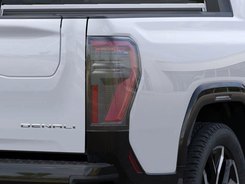 Used 2025 GMC Sierra EV Denali AWD/4WD image 11