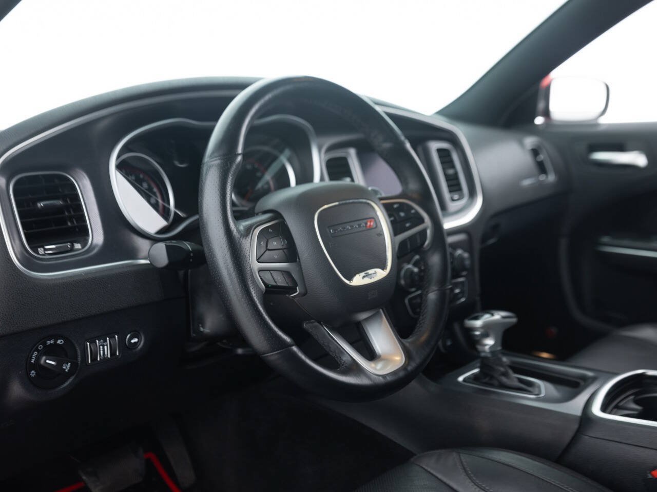 Used 2018 Dodge Charger GT AWD/4WD image 25