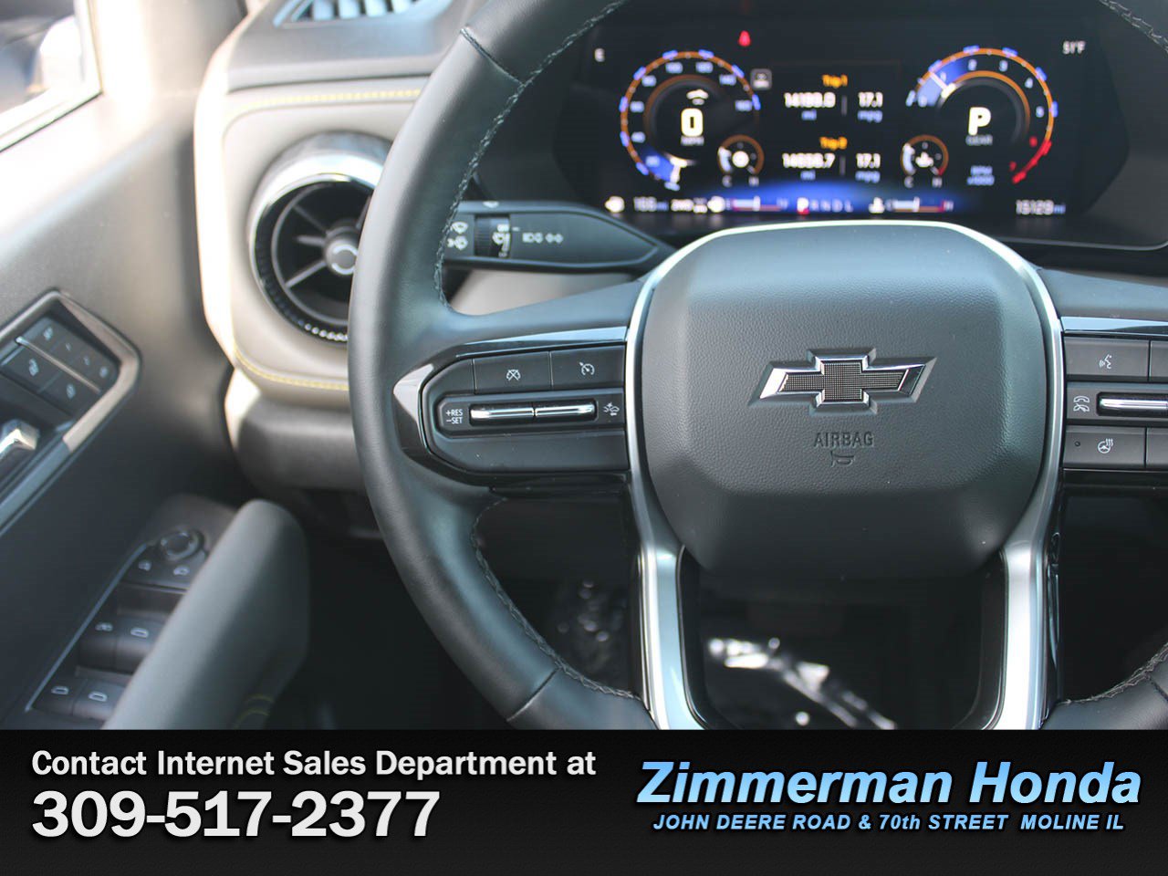 Used 2024 Chevrolet Colorado ZR2 w/ ZR2 Convenience Package III AWD/4WD image 12