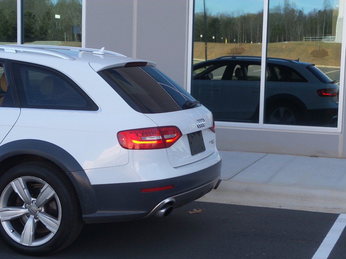 Used 2013 Audi A4 Premium Plus w/ Premium Plus Pkg image 77