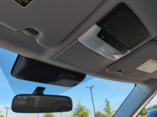Used 2024 Mitsubishi Outlander SE AWD/4WD image 20