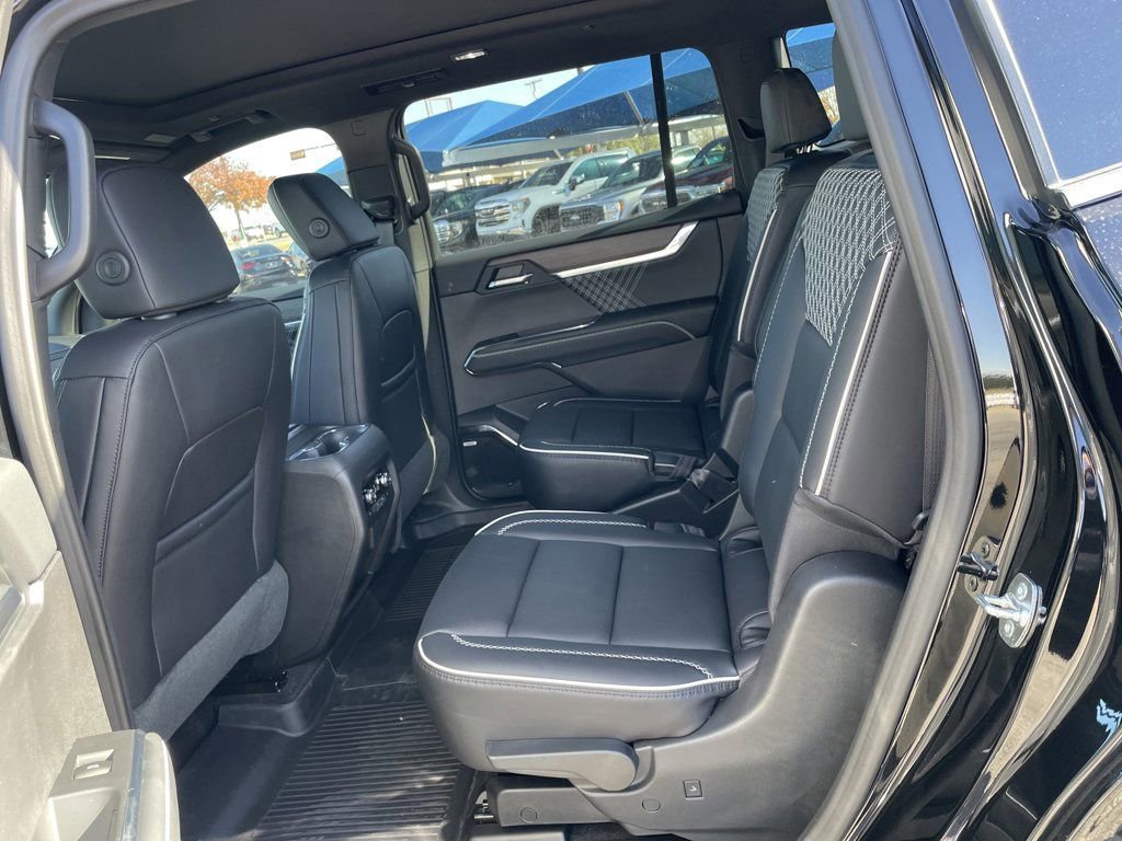 New 2026 GMC Acadia Denali w/ Super Cruise Package image 25