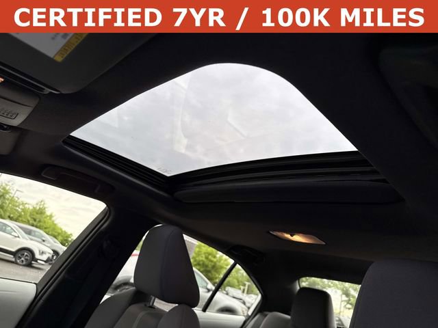Used 2021 Toyota Corolla SE w/ SE Premium Package FWD image 16