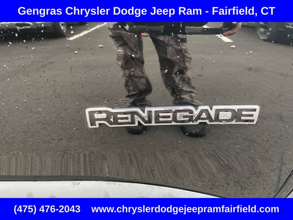 Certified 2021 Jeep Renegade Latitude AWD/4WD image 15