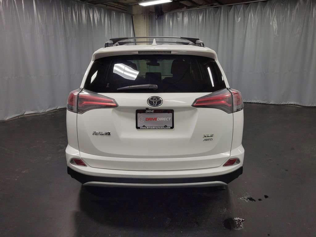 Used 2018 Toyota RAV4 XLE w/ Plus Extra Value Package image 7