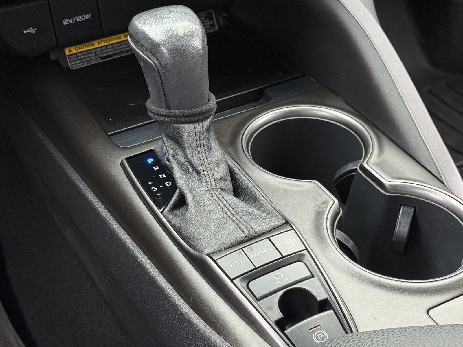 Used 2021 Toyota Camry XSE w/ Navigation Package image 31