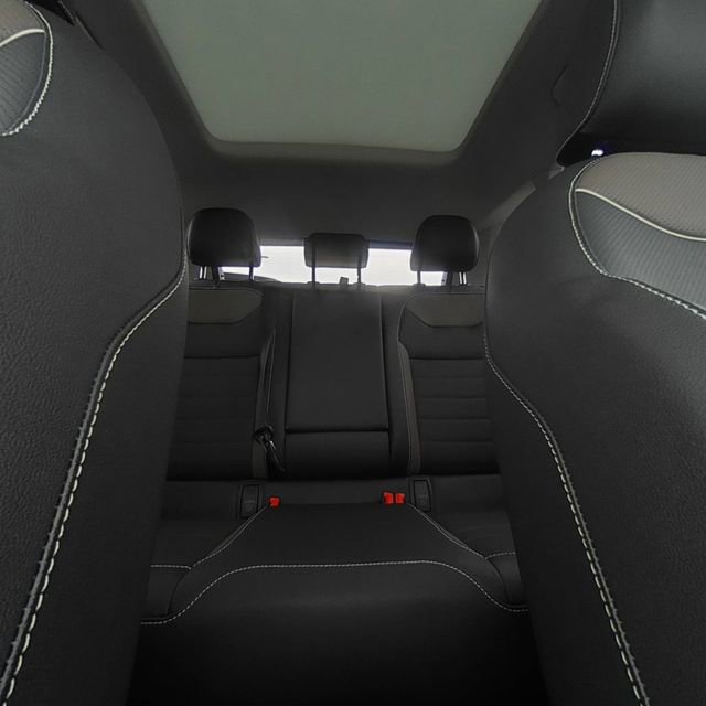 Used 2024 Volkswagen Taos SEL AWD/4WD image 20