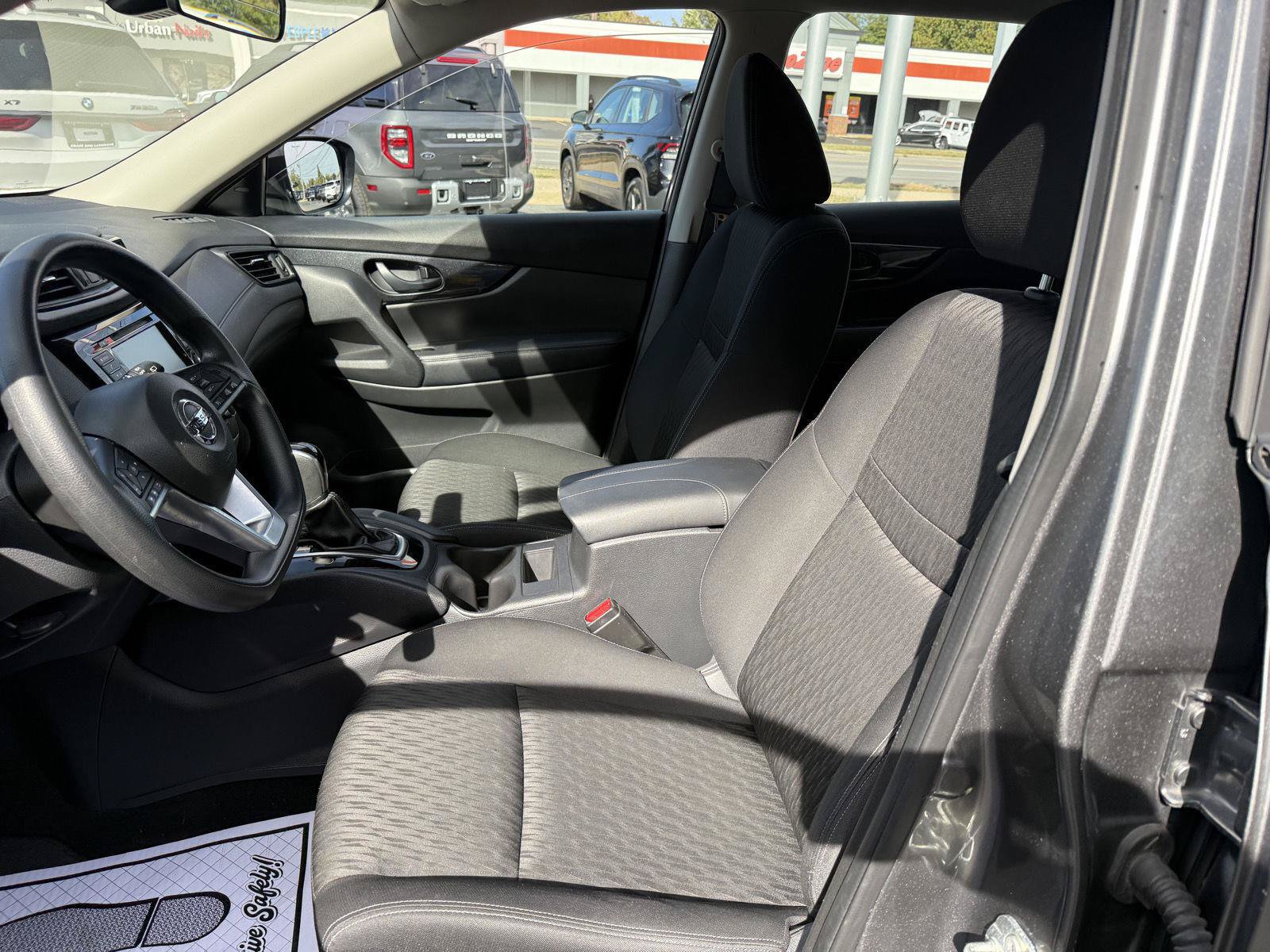 Used 2020 Nissan Rogue S AWD/4WD image 27