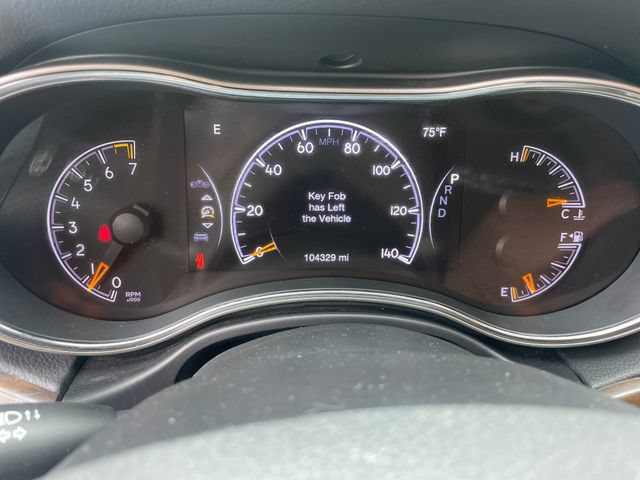 Used 2017 Jeep Grand Cherokee Limited AWD/4WD image 17